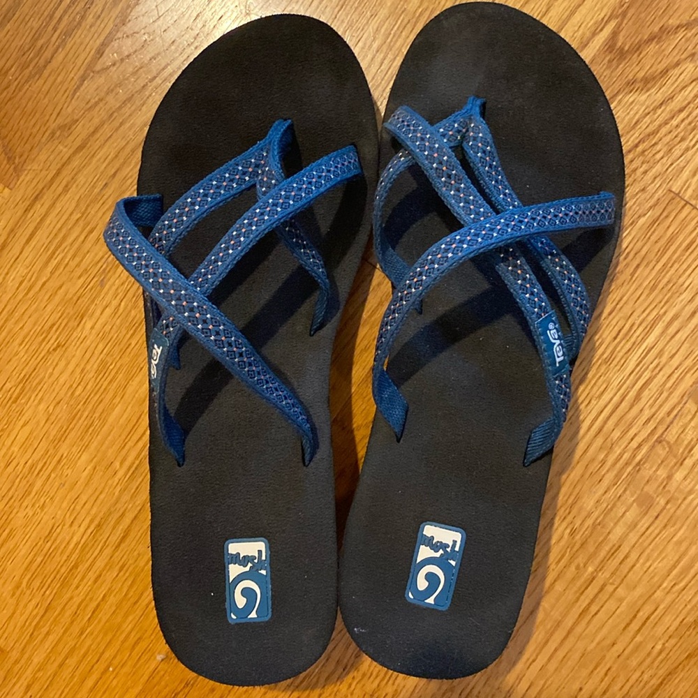 Tera sandals